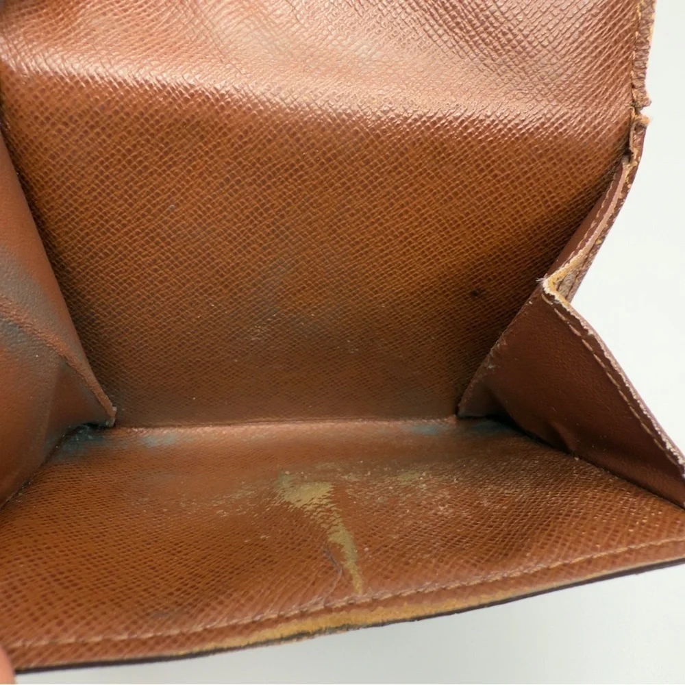 Louis Vuitton Elise Brown Monogram Wallet Tri-Fold | Unisex | Pre-Owned |